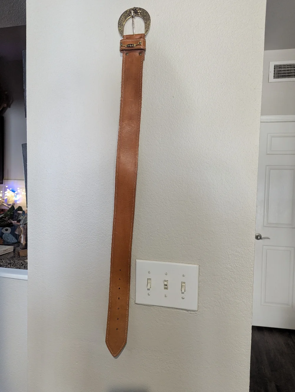 Wide Tan/ Cognac ladies Leather Belt with Ornate Gold Buckle.